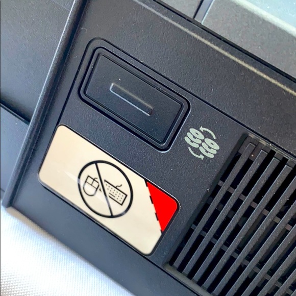 NWT HP Commercial Docking Station - Picture 13 of 15